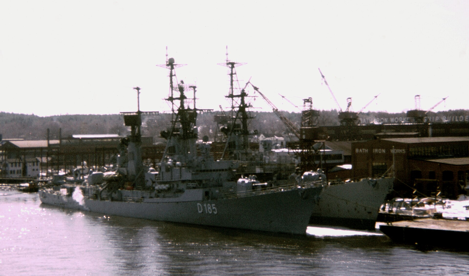 USS Nicholas (DD-449) — Asbestos Exposure & Mesothelioma Claims